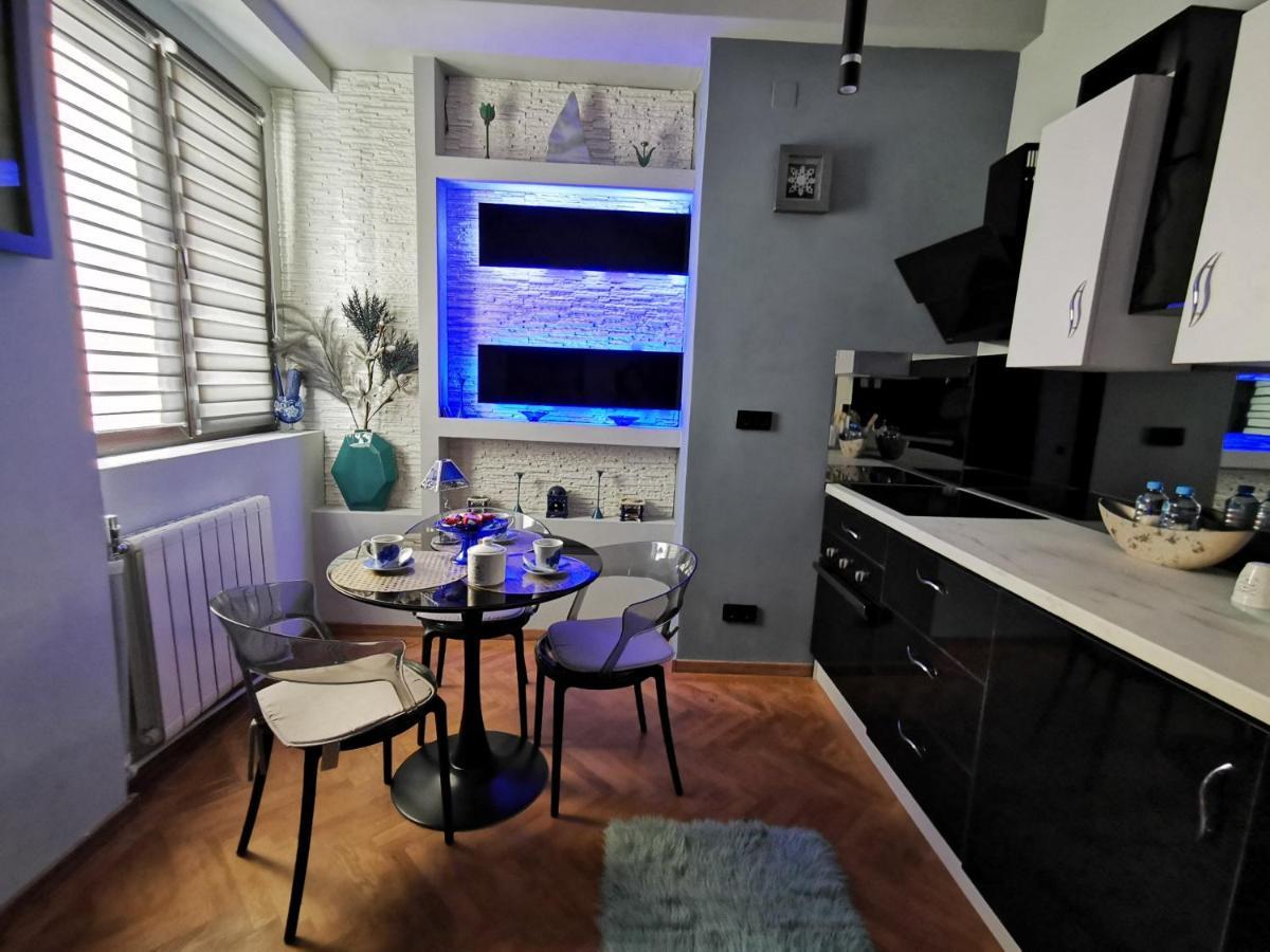 Crystal Central Apartment Brašov Exteriér fotografie