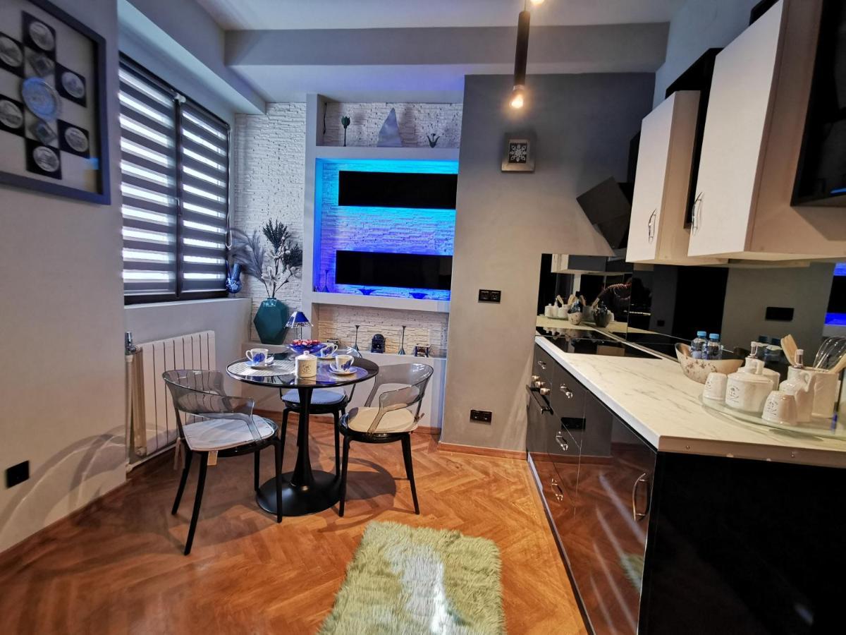 Crystal Central Apartment Brašov Exteriér fotografie